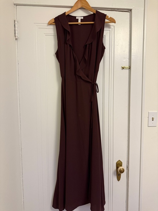 Leith Dresses & Skirts - Leith Burgundy Sleeveless Ruffle Wrap Dress Medium